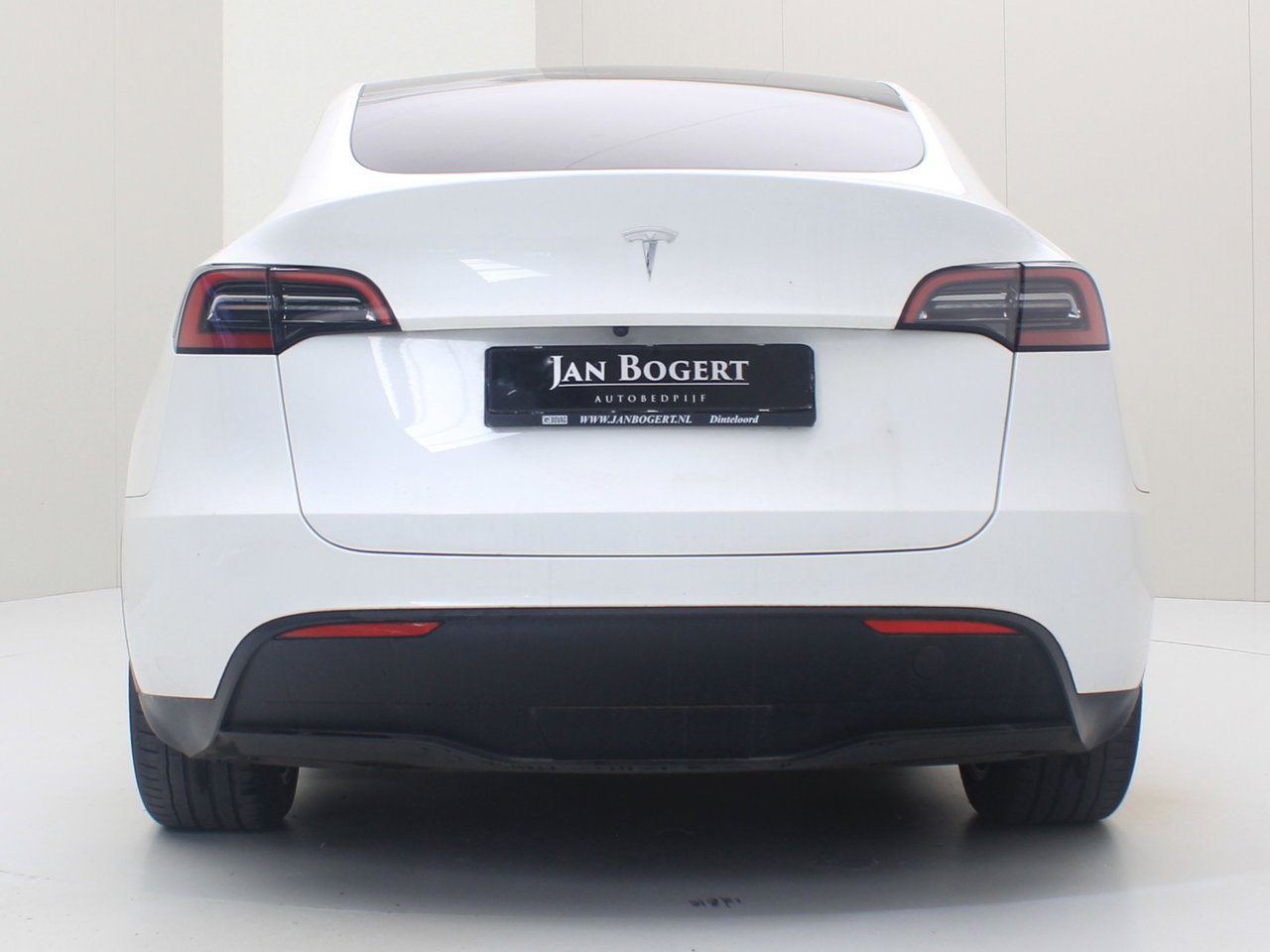 Tesla Model Y Standard RWD Plus [ AMD RYZEN+AUTOPILOT+19 INCH+PREMIUM AUDIO ] 6