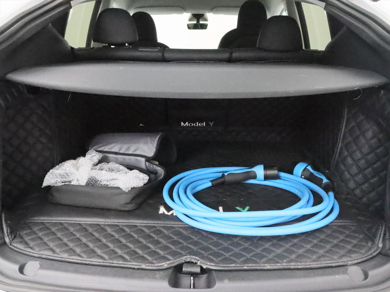 Tesla Model Y Standard RWD Plus [ AMD RYZEN+AUTOPILOT+19 INCH+PREMIUM AUDIO ] 9