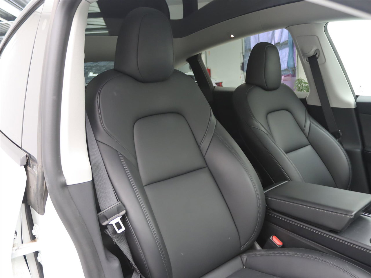 Tesla Model Y Standard RWD Plus [ AMD RYZEN+AUTOPILOT+19 INCH+PREMIUM AUDIO ] 20