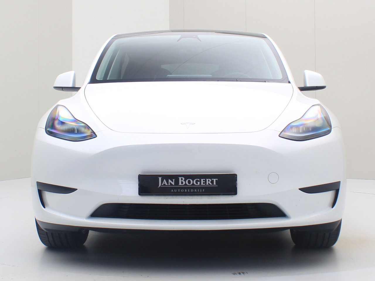 Tesla Model Y Standard RWD Plus [ AMD RYZEN+AUTOPILOT+19 INCH+PREMIUM AUDIO ] 5