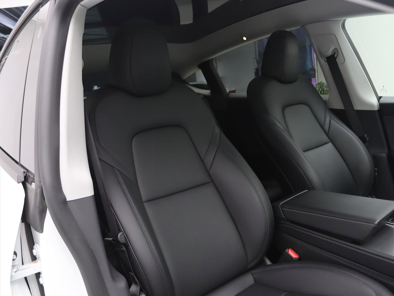 Tesla Model Y Standard RWD Plus [ AMD RYZEN+AUTOPILOT+19 INCH+PREMIUM AUDIO ] 20