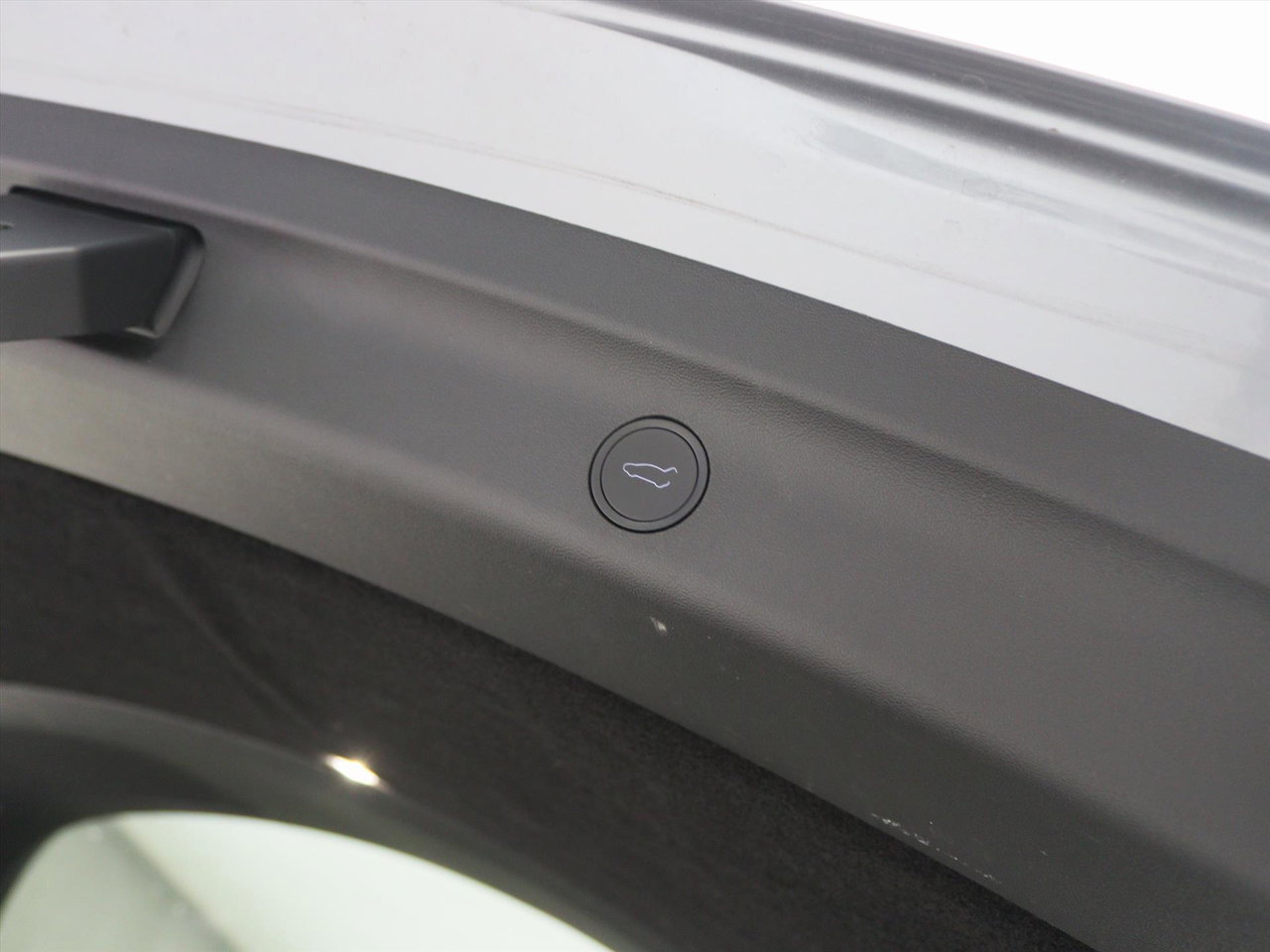 Tesla Model Y Standard RWD Plus 96% SoH [ AMD RYZEN+AUTOPILOT+19 INCH+PREMIUM AUDIO ] 11