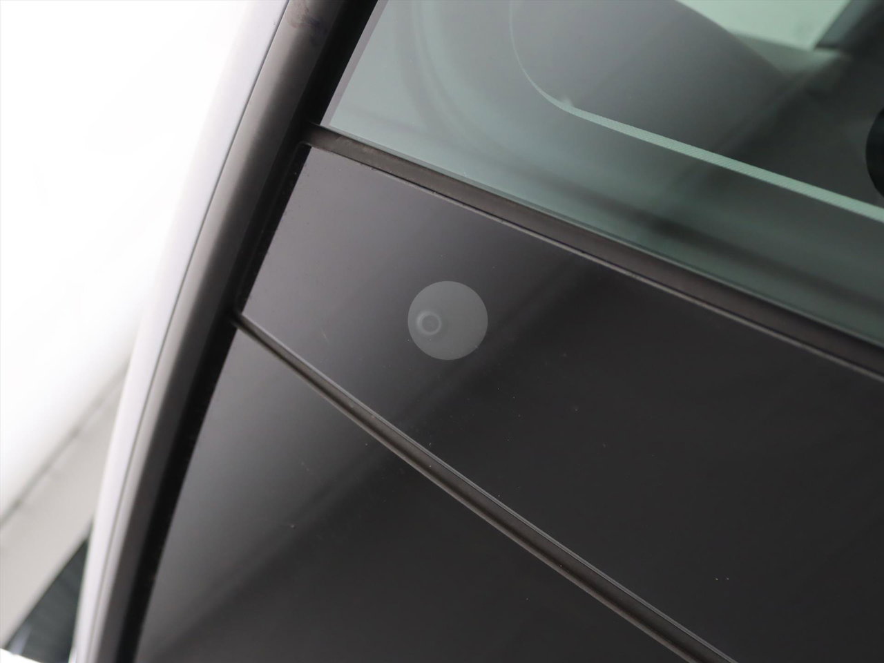 Tesla Model Y Standard RWD Plus 96% SoH [ AMD RYZEN+AUTOPILOT+19 INCH+PREMIUM AUDIO ] 15