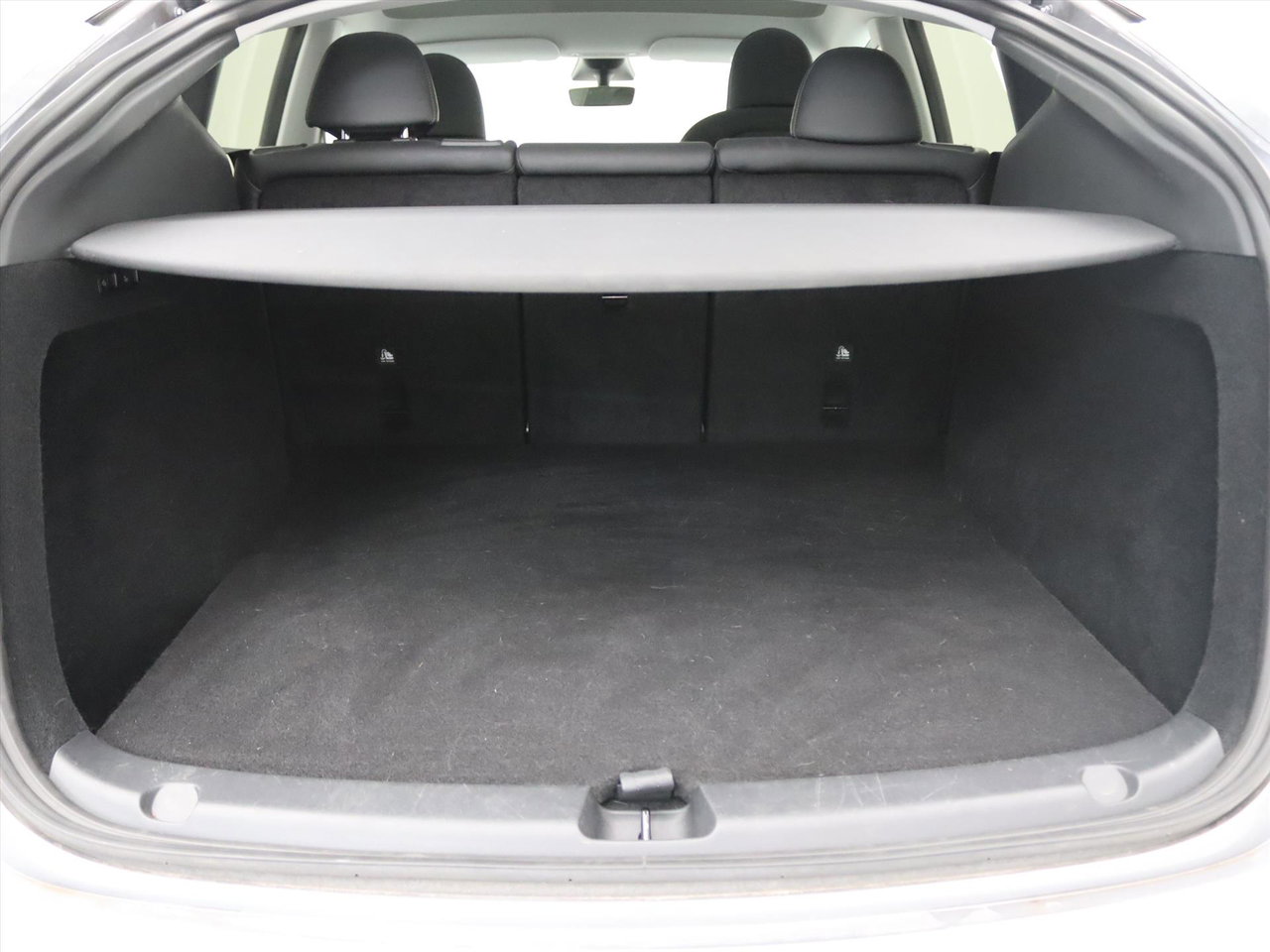 Tesla Model Y Standard RWD Plus 96% SoH [ AMD RYZEN+AUTOPILOT+19 INCH+PREMIUM AUDIO ] 10