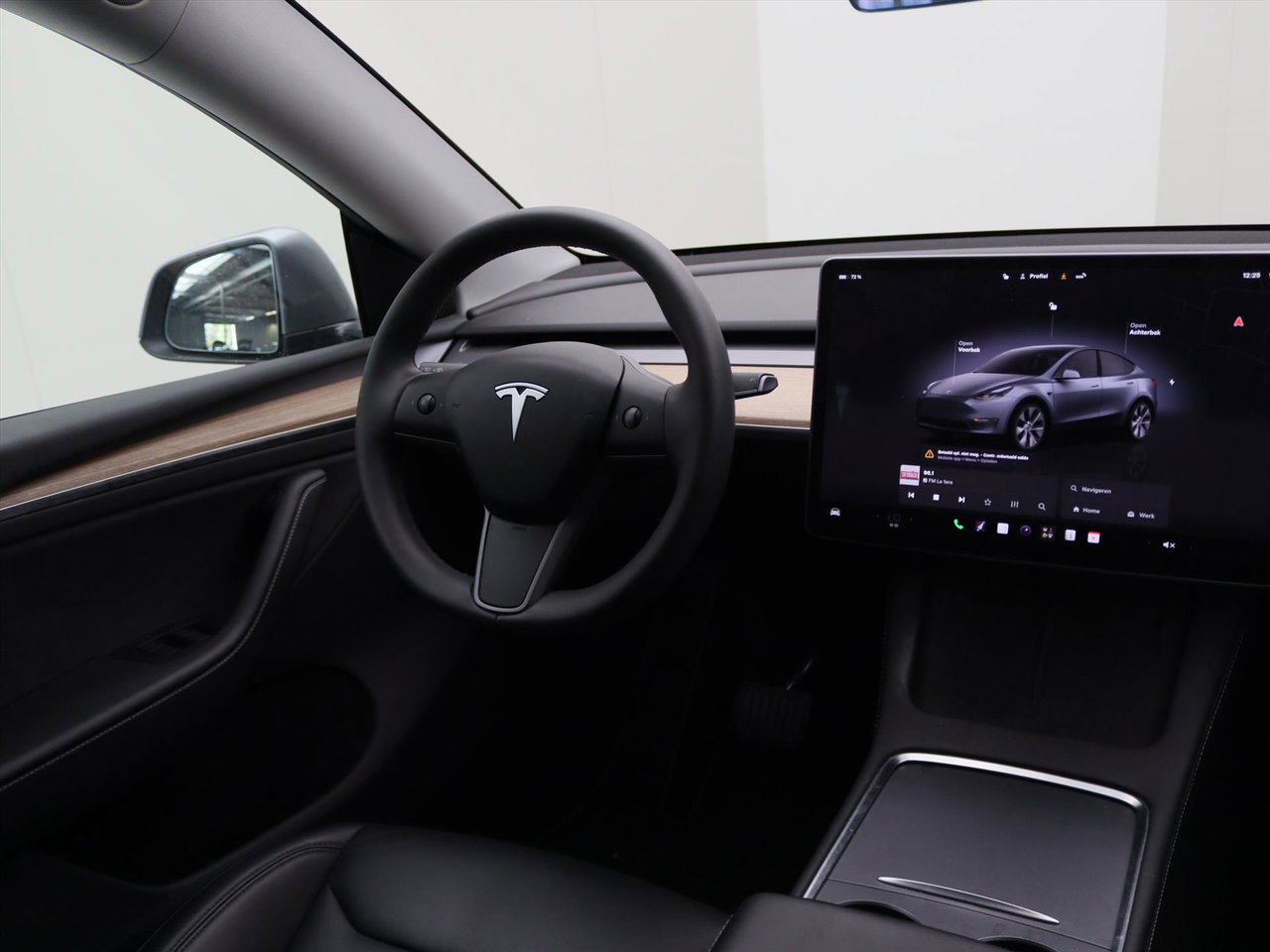 Tesla Model Y Standard RWD Plus 96% SoH [ AMD RYZEN+AUTOPILOT+19 INCH+PREMIUM AUDIO ] 18