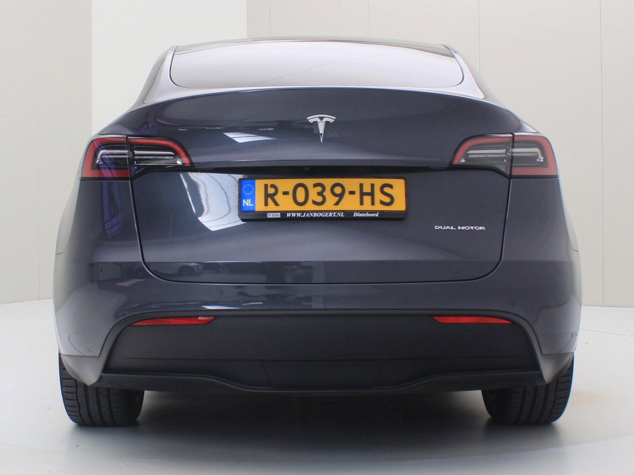 Tesla Model Y Long Range AWD 75kWh 351pk 92,7% SoH [ AMD RYZEN+AUTOPILOT+19 INCH+PREMIUM AUDIO ] 6