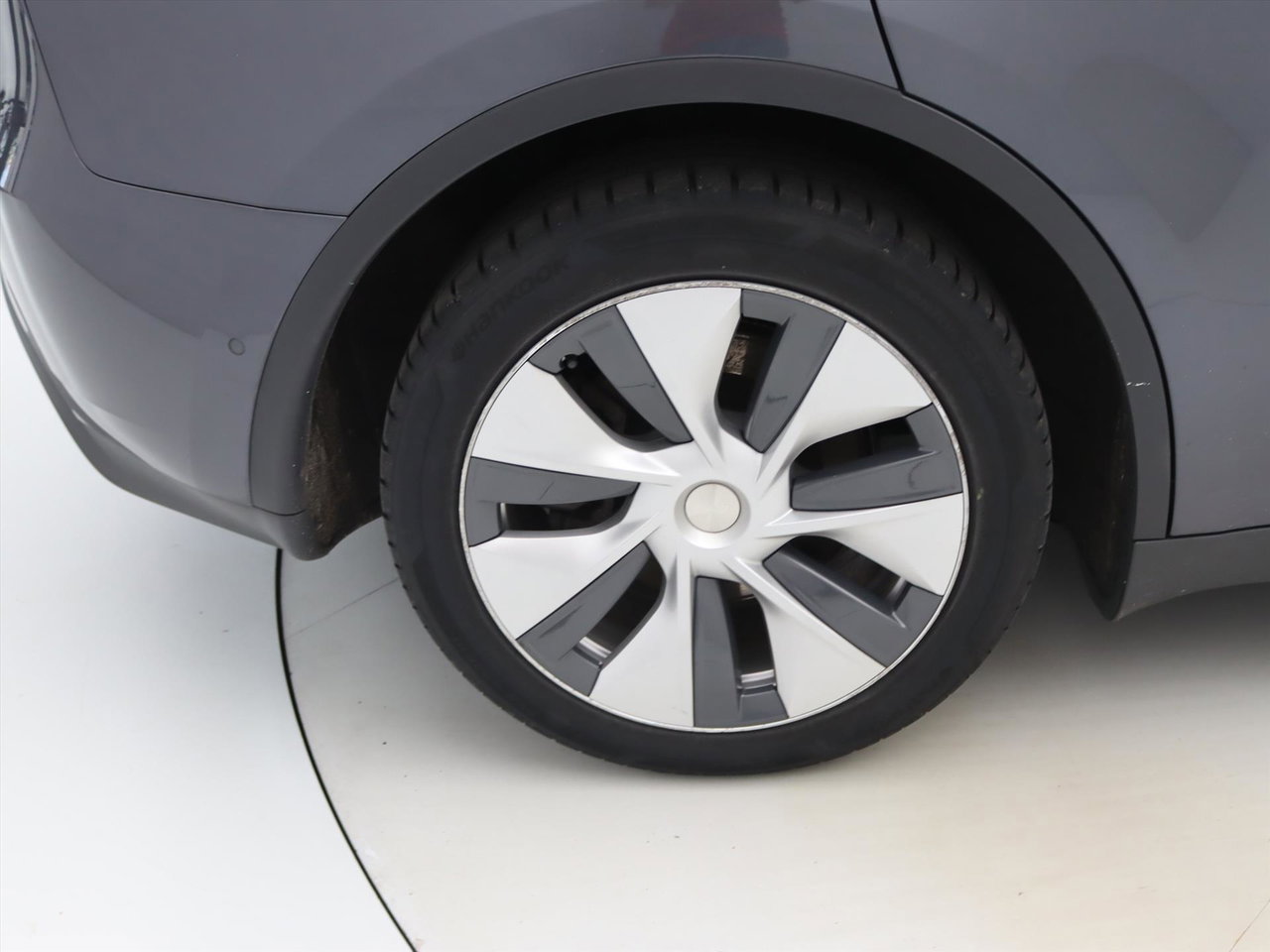 Tesla Model Y Long Range AWD 75kWh 351pk 92,7% SoH [ AMD RYZEN+AUTOPILOT+19 INCH+PREMIUM AUDIO ] 11