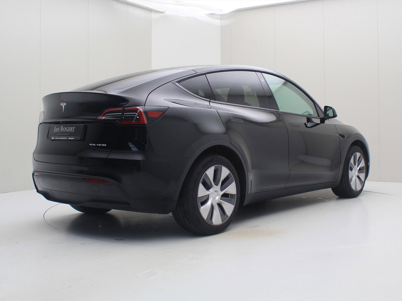 Tesla Model Y Long Range AWD 75kWh 351pk 96% SoH [ AMD RYZEN+AUTOPILOT+19 INCH+PREMIUM AUDIO ] 2