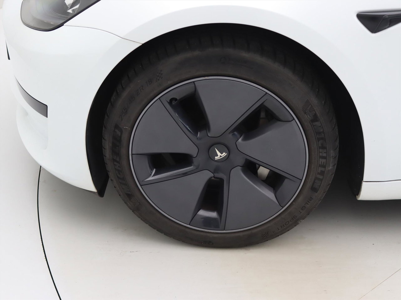 Tesla Model 3 Standard RWD Plus 92,7% SoH UPGRADE [ AMD RYZEN+LFP-ACCU+WARMTEPOMP+AUTOPILOT+60 kWh+PREMIUM AUDIO ] 22