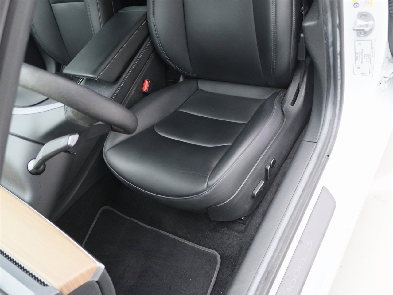 Tesla Model 3 Standard RWD Plus 92,7% SoH UPGRADE [ AMD RYZEN+LFP-ACCU+WARMTEPOMP+AUTOPILOT+60 kWh+PREMIUM AUDIO ] 26