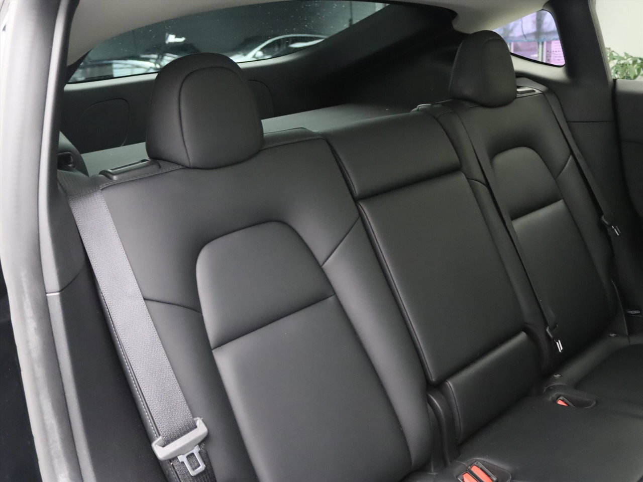 Tesla Model Y Standard RWD Plus 94% SoH [ AMD RYZEN+AUTOPILOT+20 INCH+PREMIUM AUDIO ] 18