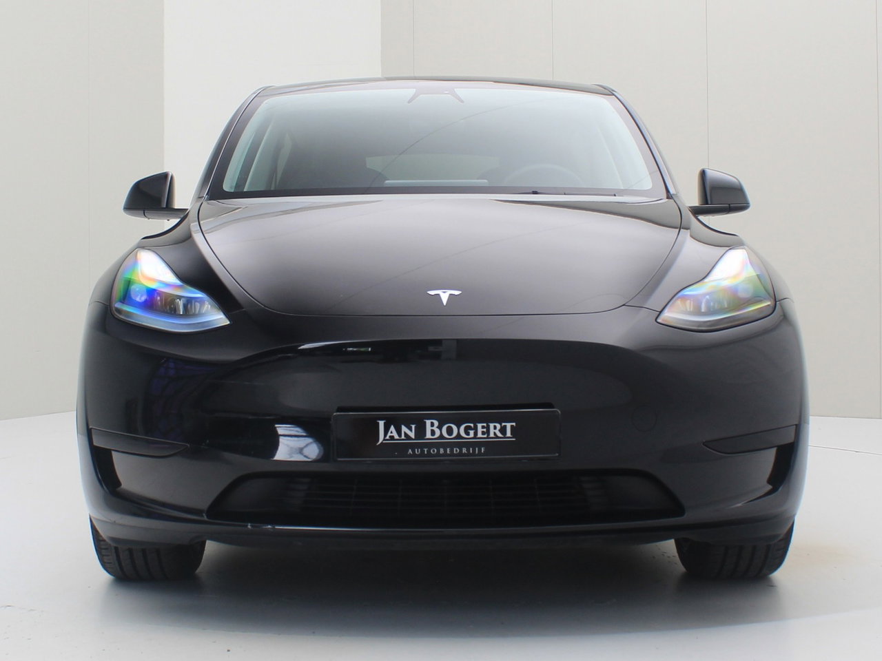 Tesla Model Y Standard RWD Plus 94% SoH [ AMD RYZEN+AUTOPILOT+20 INCH+PREMIUM AUDIO ] 7