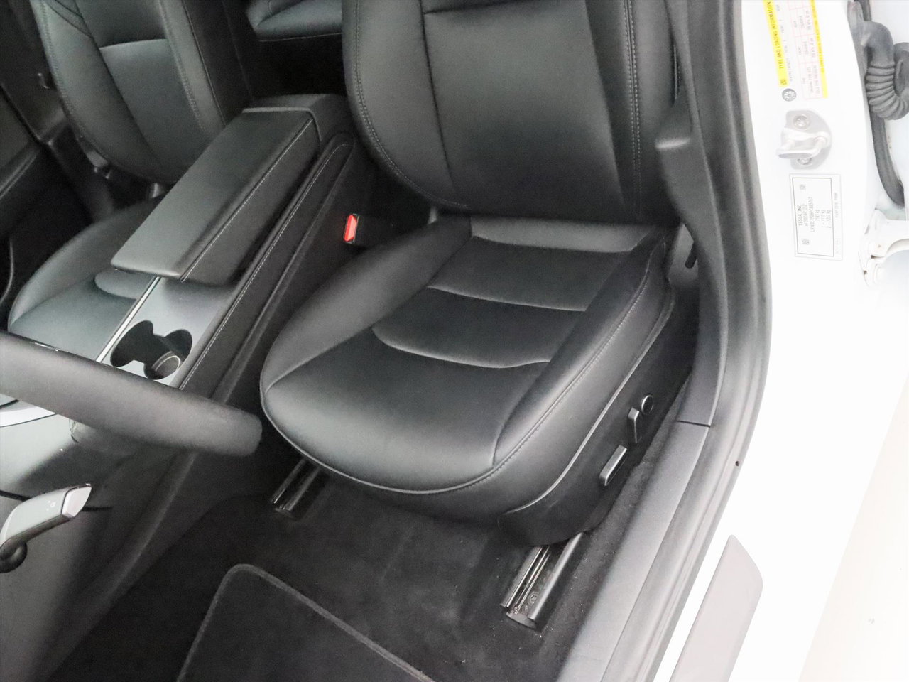 Tesla Model 3 Standard RWD Plus UPGRADE 94,1% SoH [ LFP-ACCU+WARMTEPOMP+AUTOPILOT+60 kWh ] 26