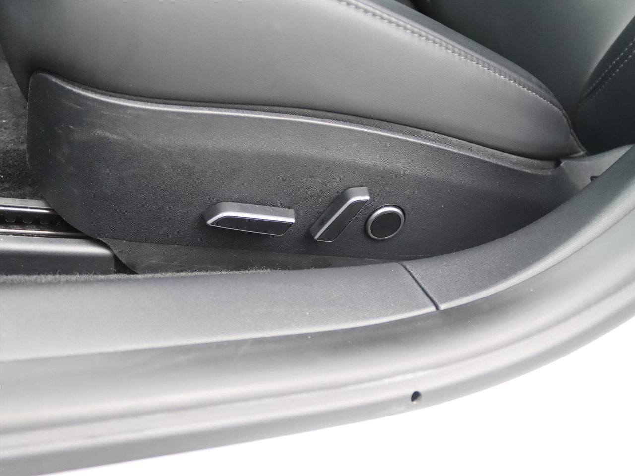 Tesla Model 3 Standard RWD Plus UPGRADE 94,1% SoH [ LFP-ACCU+WARMTEPOMP+AUTOPILOT+60 kWh ] 25