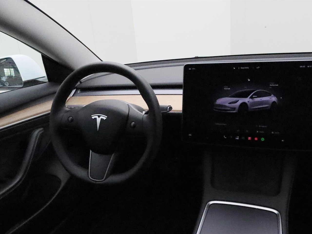 Tesla Model 3 Standard RWD Plus UPGRADE 94,1% SoH [ LFP-ACCU+WARMTEPOMP+AUTOPILOT+60 kWh ] 18