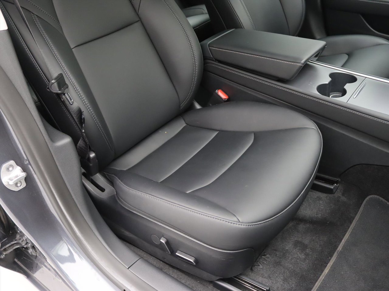 Tesla Model 3 Standard RWD Plus UPGRADE 95.7% SoH [ TREKHAAK+LFP-ACCU+WARMTEPOMP+AUTOPILOT+60 kWh ] 21