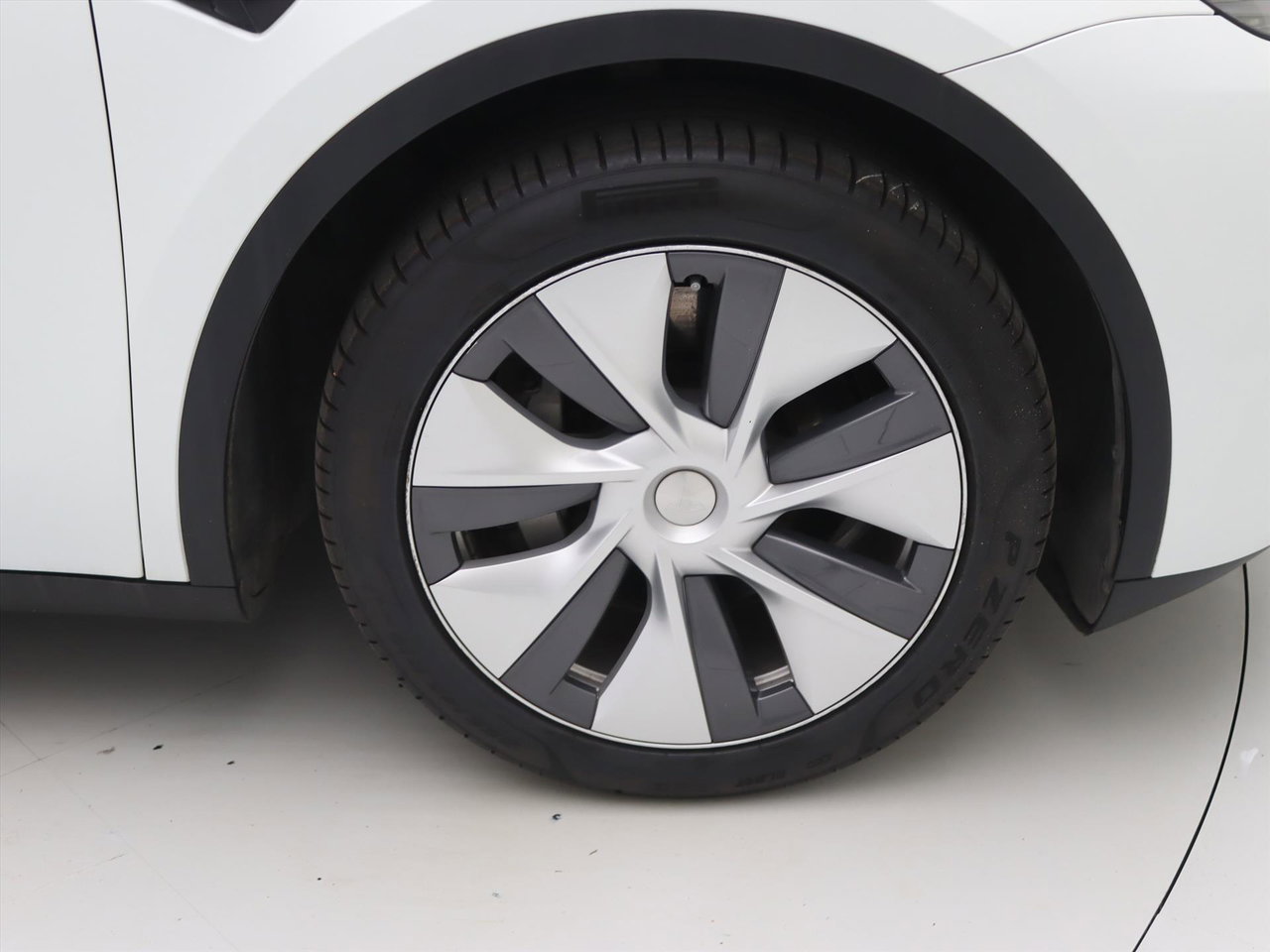 Tesla Model Y Long Range AWD 75kWh 351pk [ TREKHAAK+AMD RYZEN+AUTOPILOT+19 INCH+PREMIUM AUDIO ] 13