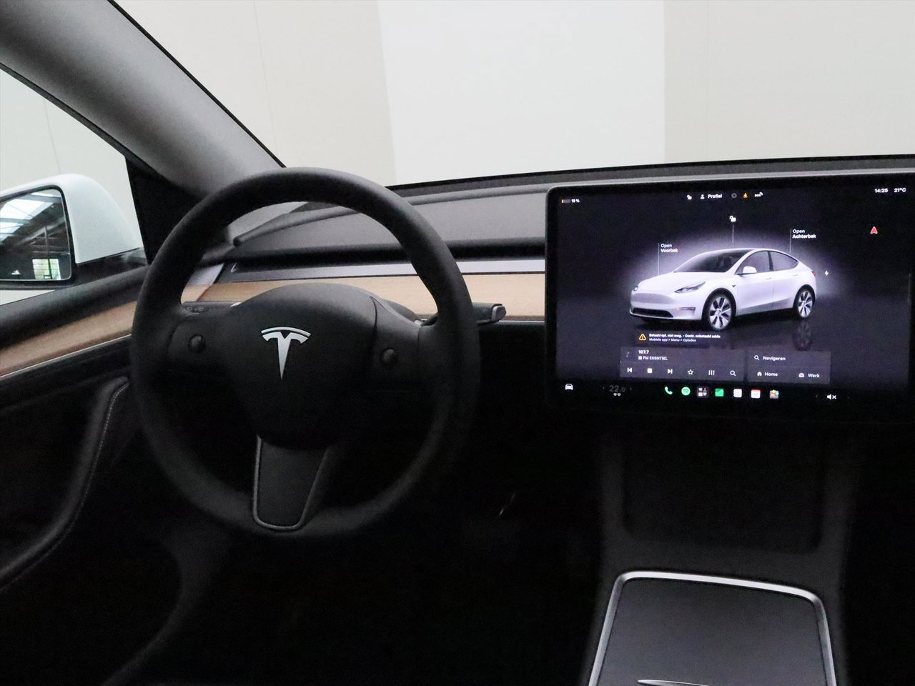 Tesla Model Y Long Range AWD 75kWh 351pk [ TREKHAAK+AMD RYZEN+AUTOPILOT+19 INCH+PREMIUM AUDIO ] 18