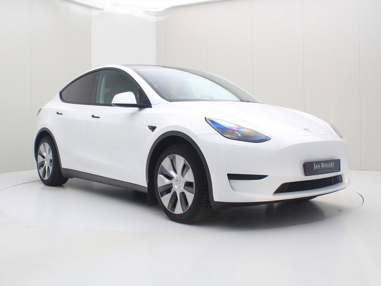 Tesla Model Y Standard RWD Plus 94.2% SoH [ AMD RYZEN+AUTOPILOT+19 INCH+PREMIUM AUDIO ] 5