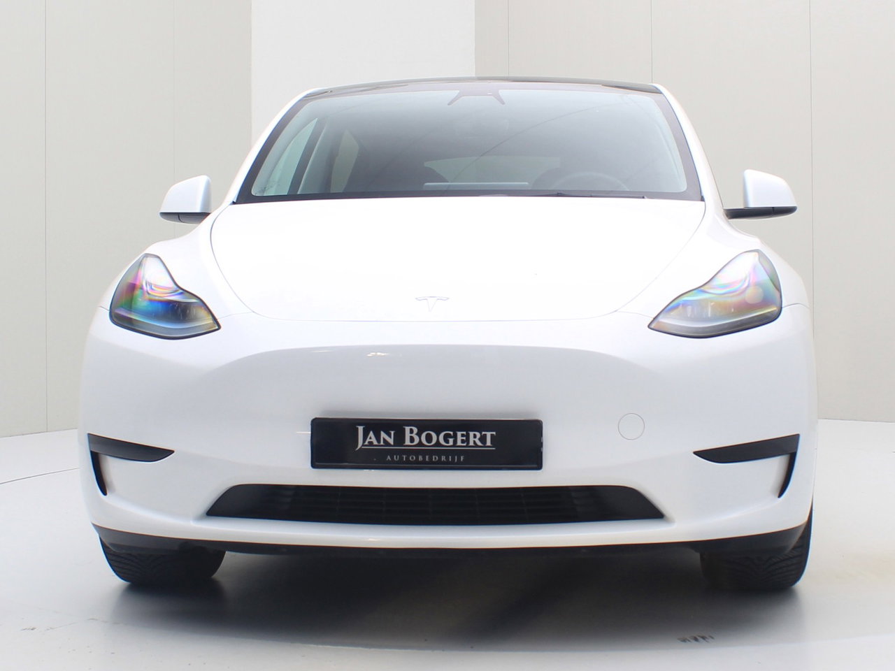 Tesla Model Y Standard RWD Plus 94.2% SoH [ AMD RYZEN+AUTOPILOT+19 INCH+PREMIUM AUDIO ] 6