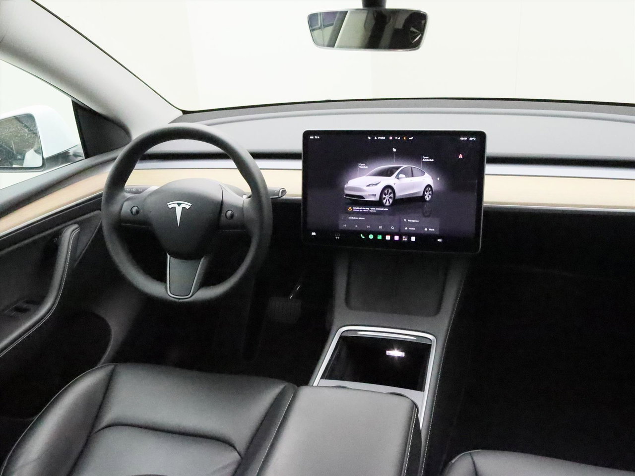 Tesla Model Y Standard RWD Plus 94.2% SoH [ AMD RYZEN+AUTOPILOT+19 INCH+PREMIUM AUDIO ] 2