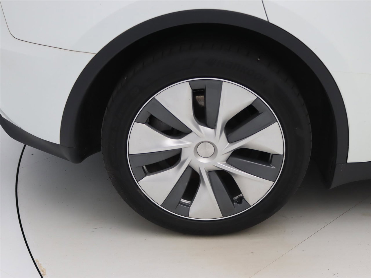 Tesla Model Y Long Range AWD 75kWh 351pk 95.2% SoH [ TREKHAAK+AMD RYZEN+AUTOPILOT+19 INCH+PREMIUM AUDIO ] 9