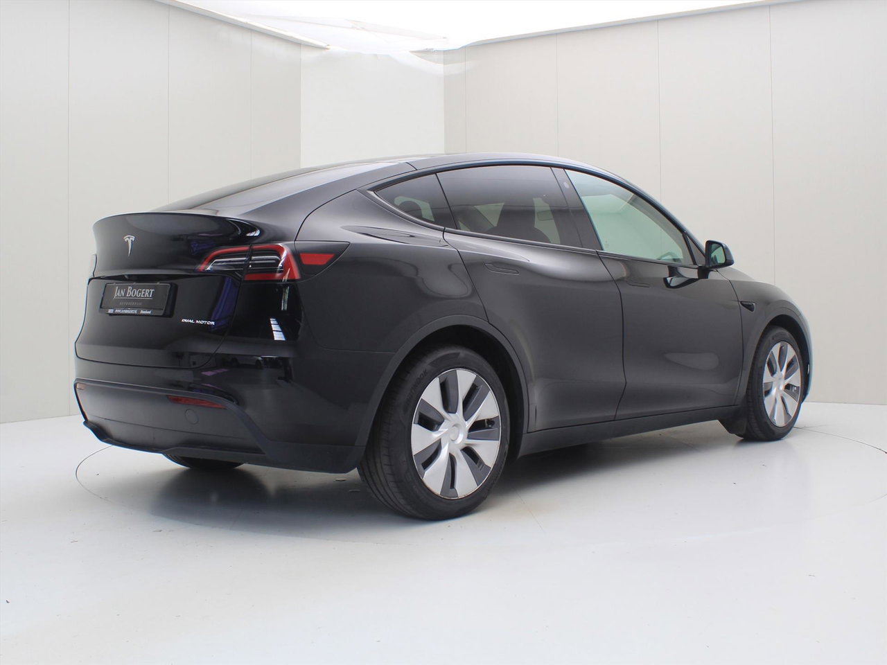 Tesla Model Y Long Range AWD 75kWh 351pk 94.4% SoH [ TREKHAAK+AMD RYZEN+AUTOPILOT+19 INCH+PREMIUM AUDIO ] 3