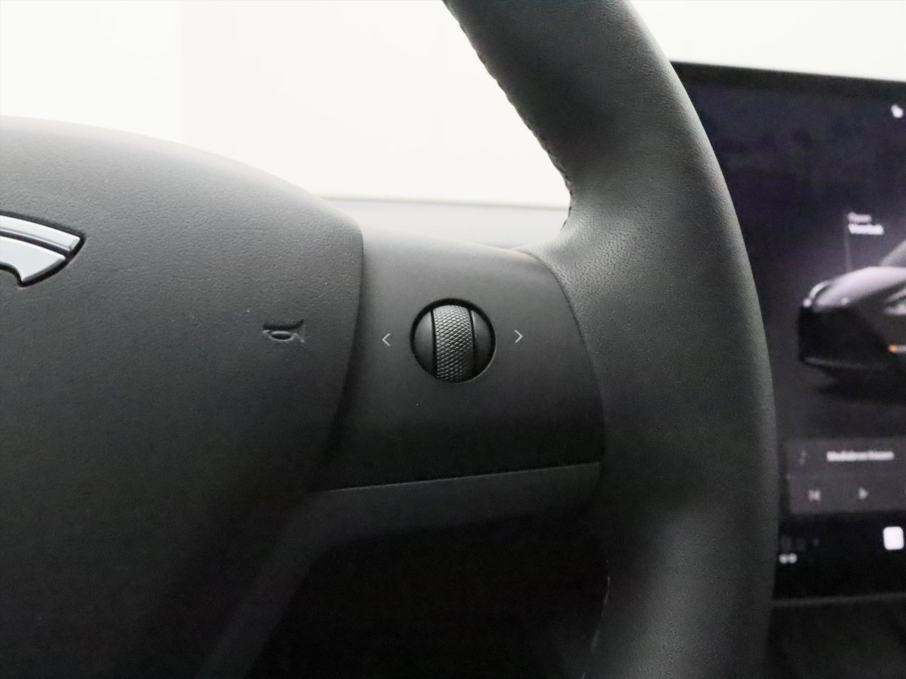 Tesla Model Y Long Range AWD 75kWh 351pk 94.4% SoH [ TREKHAAK+AMD RYZEN+AUTOPILOT+19 INCH+PREMIUM AUDIO ] 23
