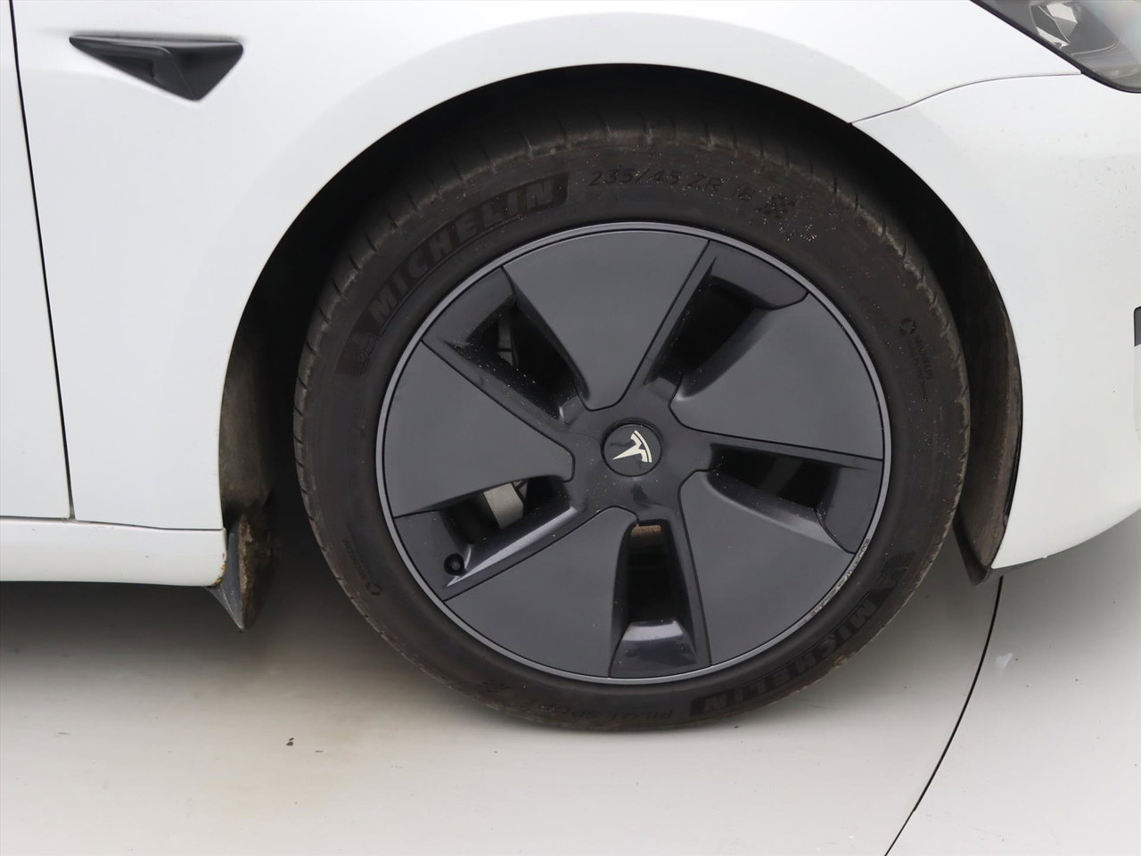 Tesla Model 3 Standard RWD Plus UPGRADE 94.7% SoH [ LFP-ACCU+WARMTEPOMP+AUTOPILOT+60 kWh ] 13