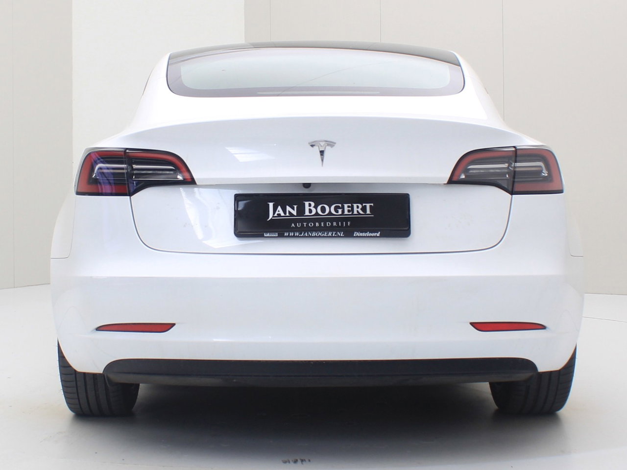 Tesla Model 3 Standard RWD Plus UPGRADE 95.9% SoH [ LFP-ACCU+WARMTEPOMP+AUTOPILOT+60 kWh ] 6