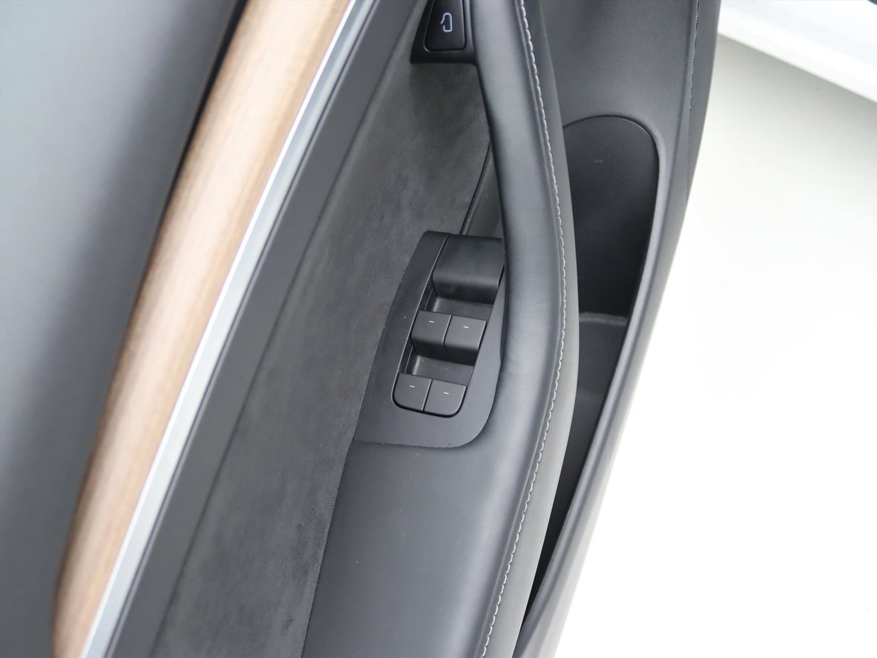 Tesla Model 3 Standard RWD Plus UPGRADE 95.9% SoH [ LFP-ACCU+WARMTEPOMP+AUTOPILOT+60 kWh ] 30