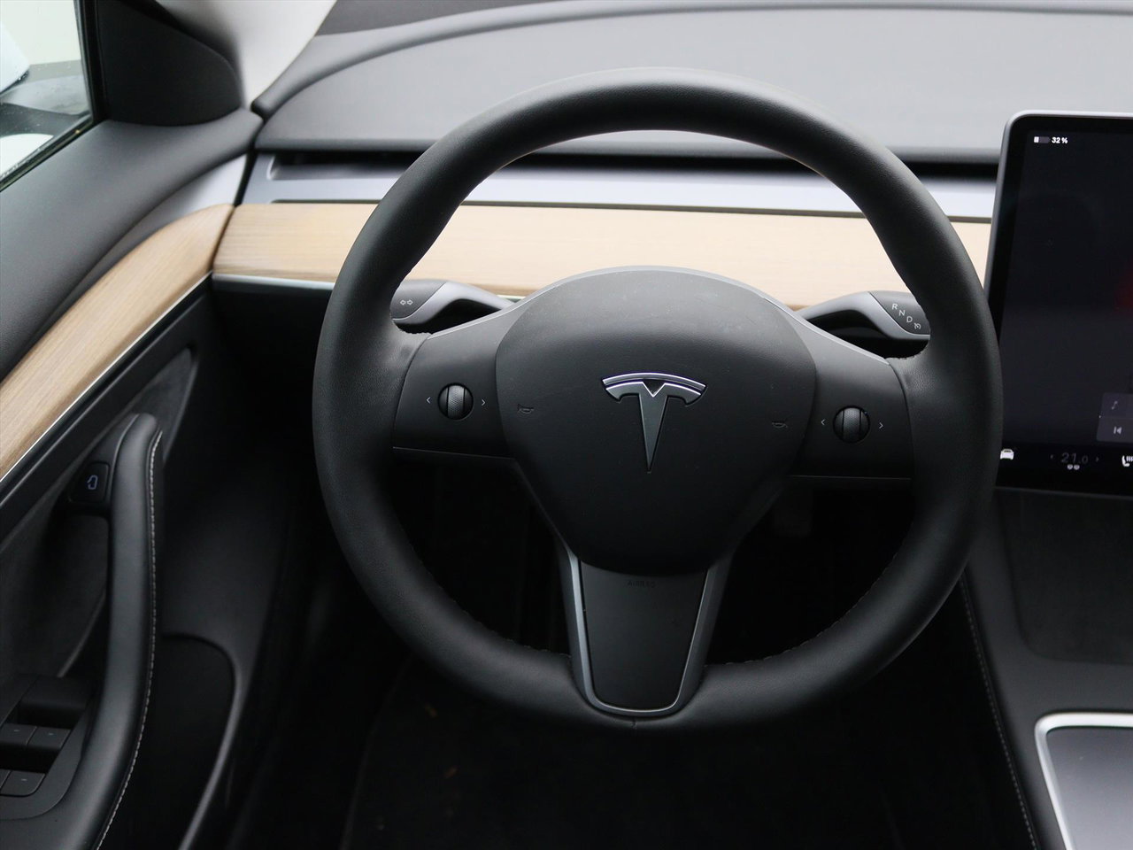 Tesla Model 3 Standard RWD Plus UPGRADE 95% SoH [ LFP-ACCU+WARMTEPOMP+AUTOPILOT+60 kWh ] 17