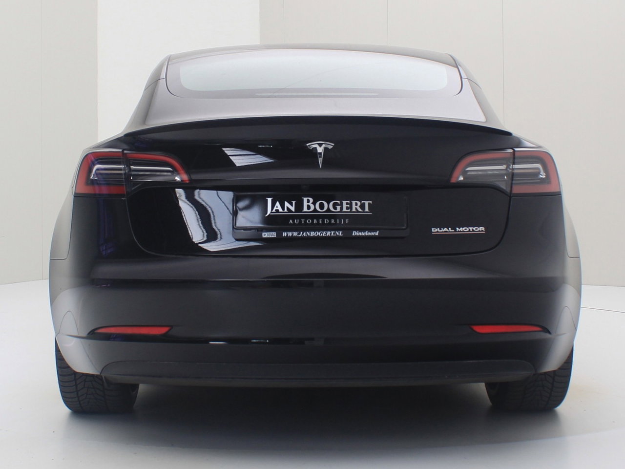 Tesla Model 3 Performance AWD 534pk 75 kWh 94.3% SoH [ AMD RYZEN+AUTOPILOT+20 INCH+PREMIUM AUDIO ] 6