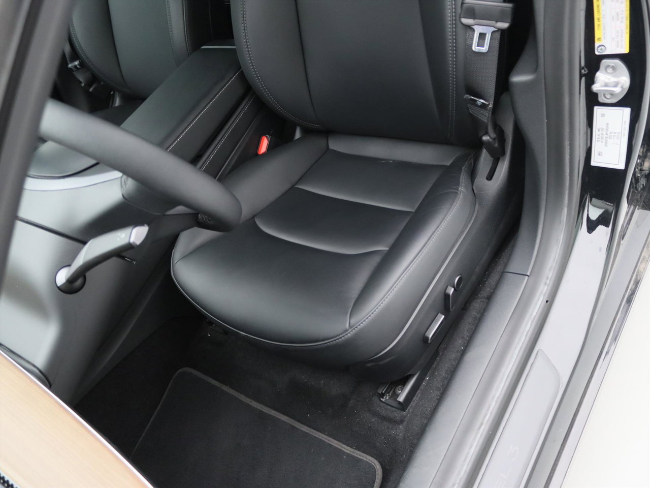 Tesla Model 3 Performance AWD 534pk 75 kWh 94.3% SoH [ AMD RYZEN+AUTOPILOT+20 INCH+PREMIUM AUDIO ] 19