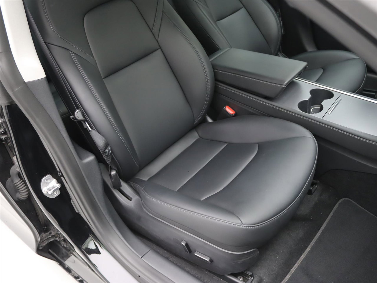 Tesla Model 3 Standard RWD Plus UPGRADE 93.7% SoH [ TREKHAAK+LFP-ACCU+WARMTEPOMP+AUTOPILOT+60 kWh ] 21