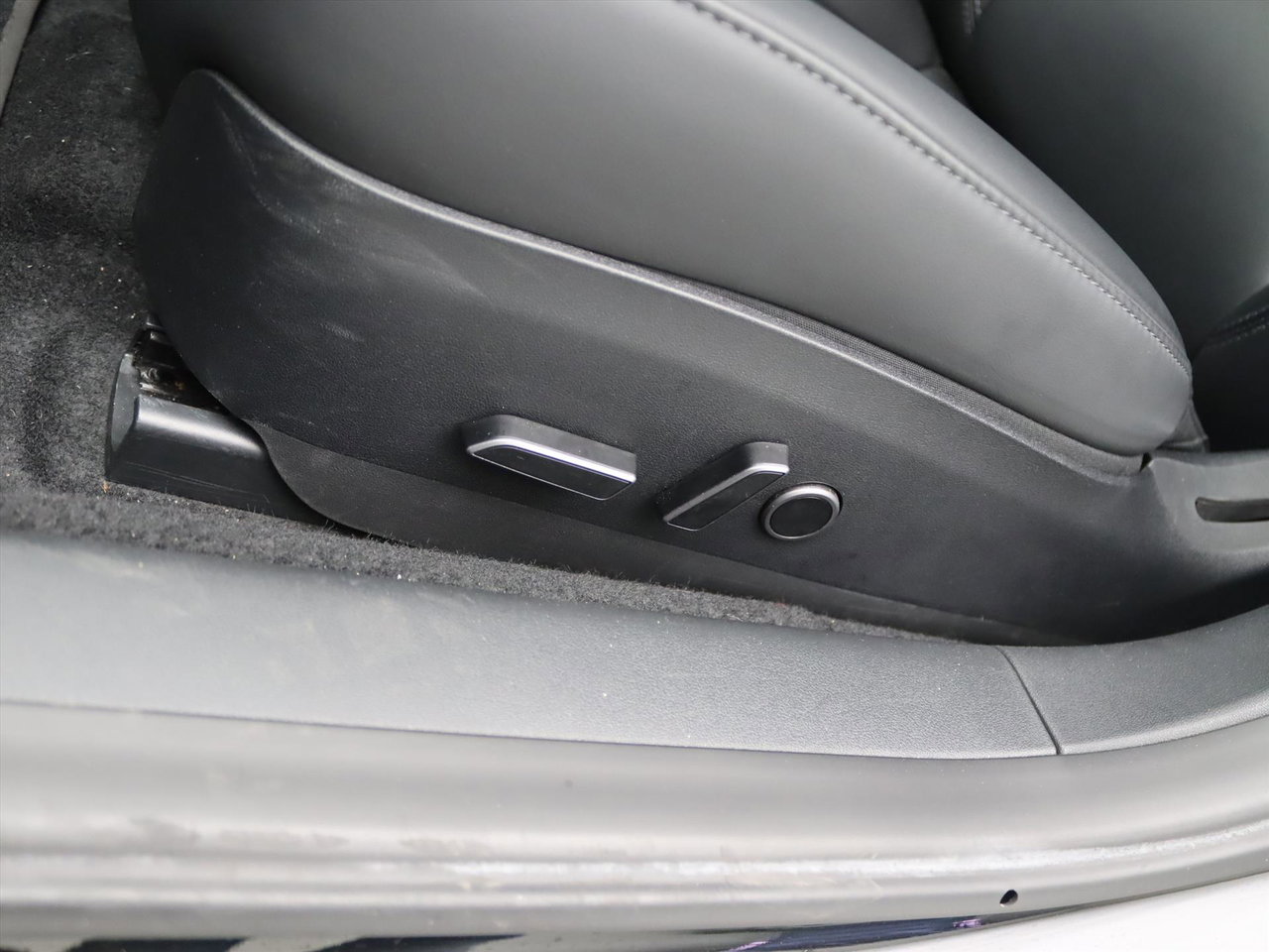 Tesla Model 3 Standard RWD Plus UPGRADE 93.7% SoH [ TREKHAAK+LFP-ACCU+WARMTEPOMP+AUTOPILOT+60 kWh ] 26