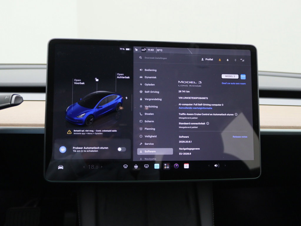 Tesla Model 3 27