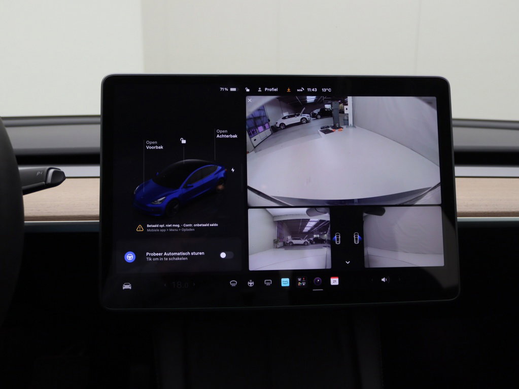 Tesla Model 3 26