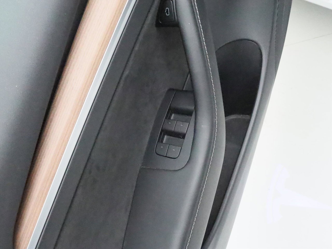 Tesla Model 3 Performance AWD 534pk 96.2% SoH UPGRADE [ AUTOPILOT+567KM WLTP+PREMIUM AUDIO ] 29
