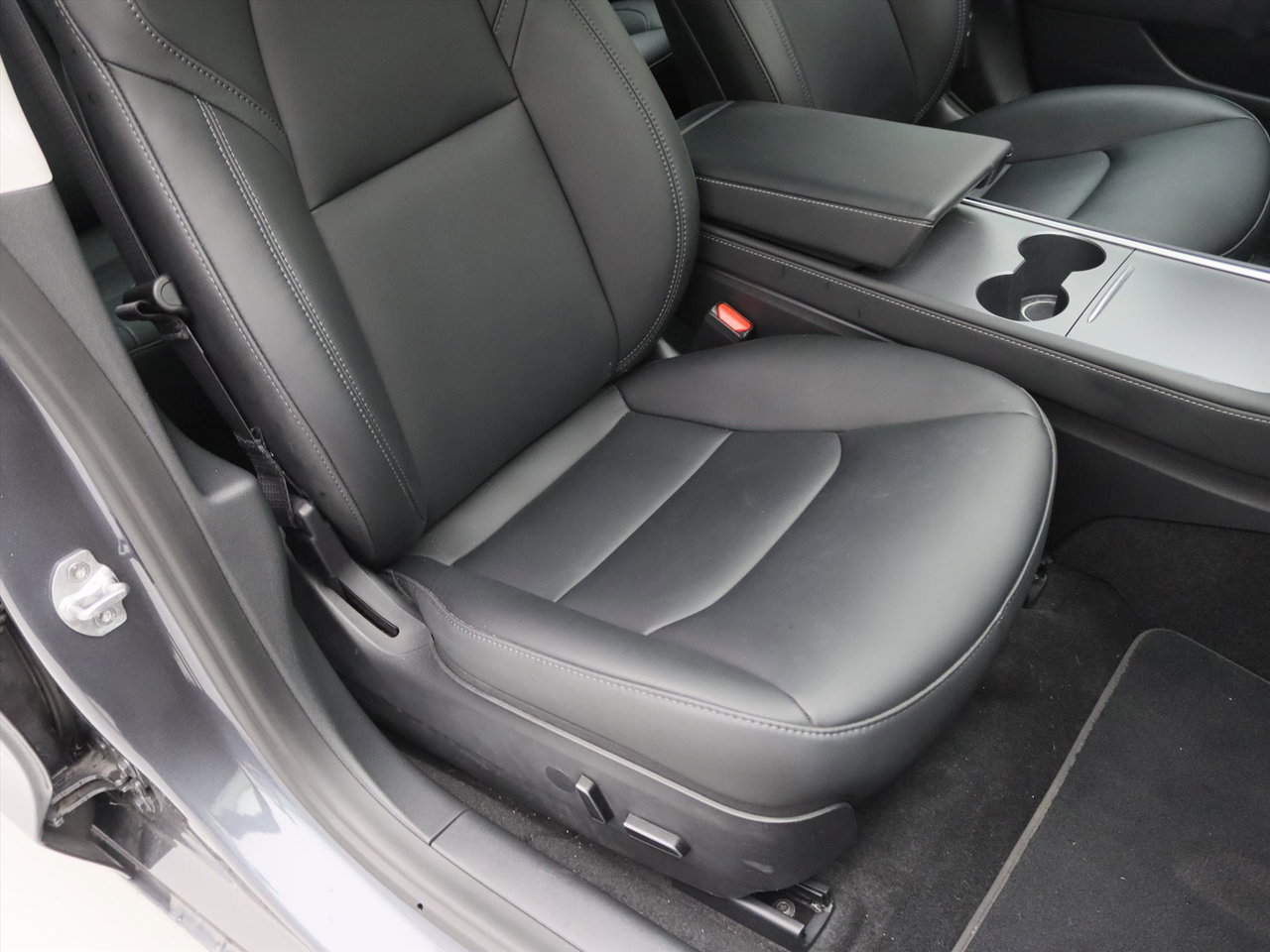 Tesla Model 3 Performance AWD 534pk 75kWh 94.7% SoH UPGRADE [ AUTOPILOT+567KM WLTP+PREMIUM AUDIO ] 17