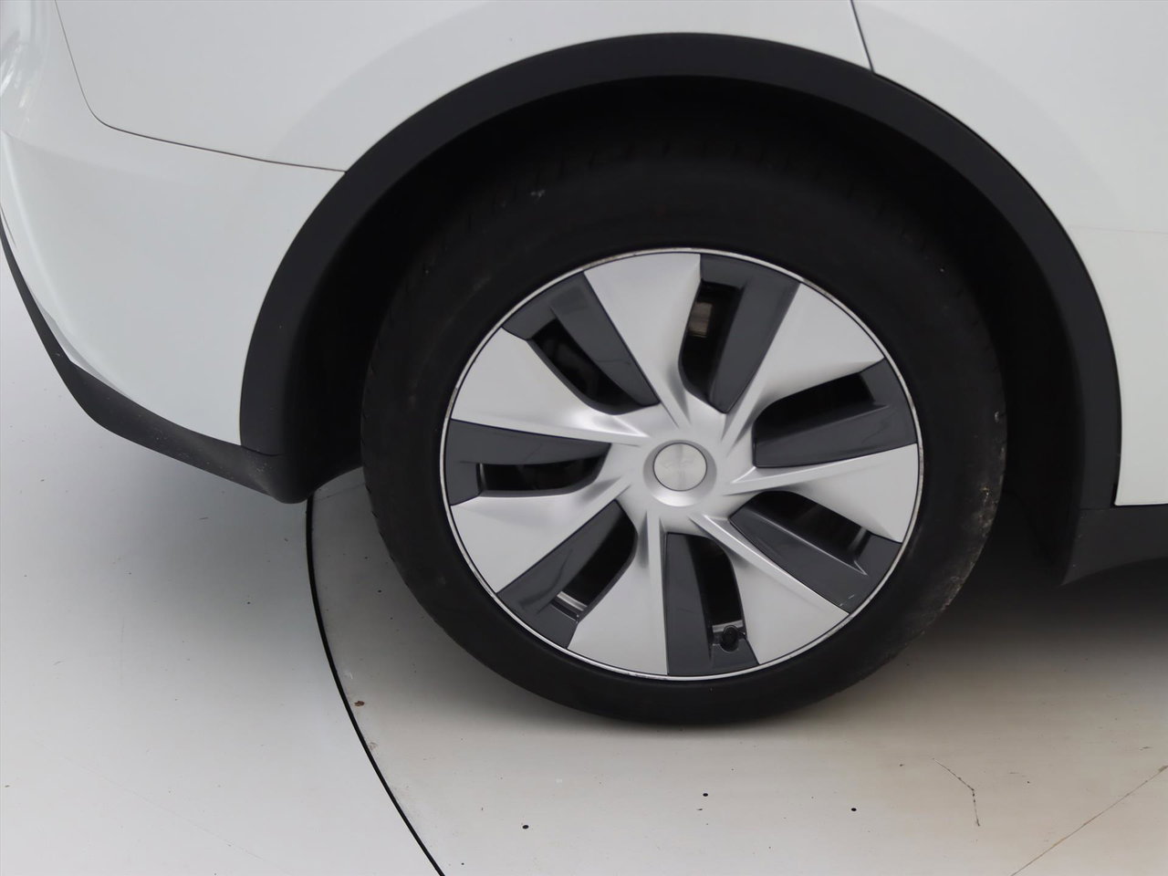 Tesla Model Y Long Range RWD 75kWh 299pk 94.5% SoH [ AMD RYZEN+AUTOPILOT+19 INCH+PREMIUM AUDIO ] 13