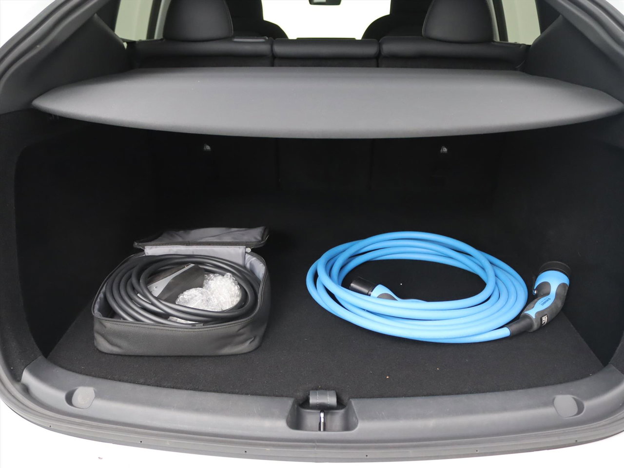 Tesla Model Y Long Range RWD 75kWh 299pk 94.5% SoH [ AMD RYZEN+AUTOPILOT+19 INCH+PREMIUM AUDIO ] 11