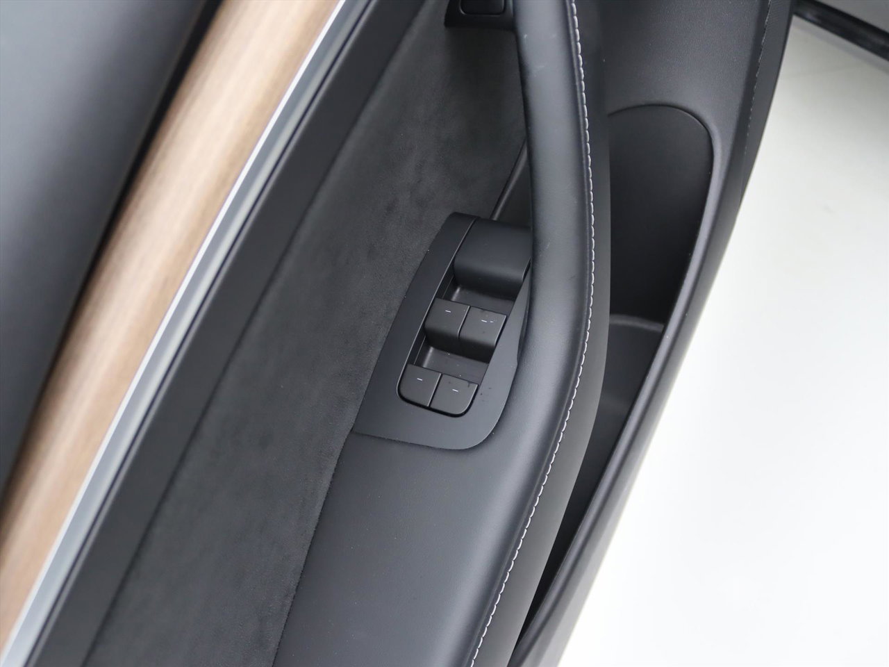 Tesla Model 3 Standard RWD Plus UPGRADE 93.5% SoH [ AMD RYZEN+LFP-ACCU+WARMTEPOMP+AUTOPILOT+60 kWh ] 25