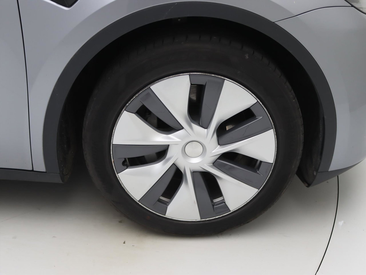 Tesla Model Y Long Range AWD 351pk 96,6% SoH [ QUICKSILVER+TREKHAAK+AMD RYZEN+ENHANCED AUTOPILOT+PREMIUM AUDIO ] 14