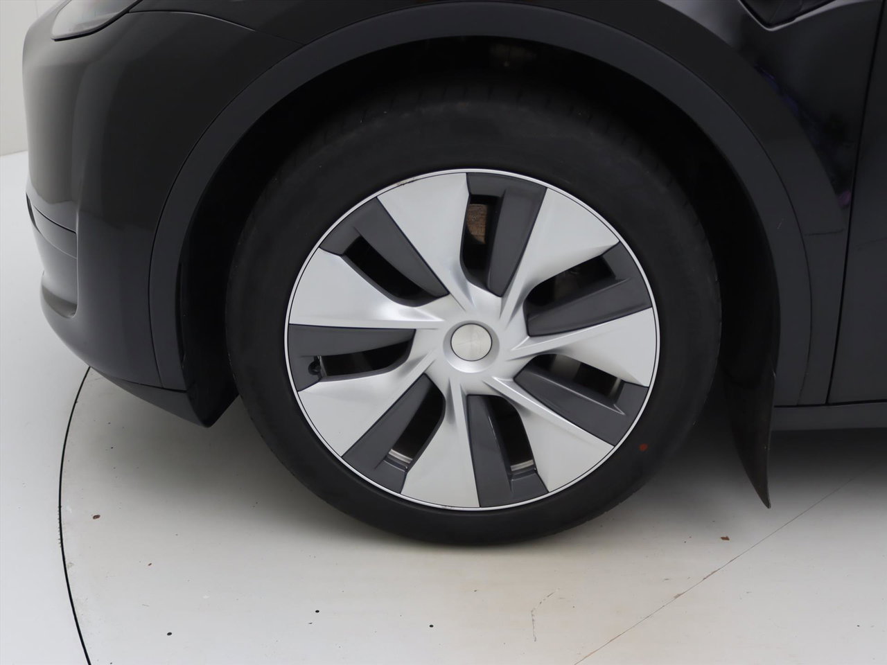 Tesla Model Y Standard RWD Plus 94.6% SoH [ AMD RYZEN+AUTOPILOT+19 INCH+PREMIUM AUDIO ] 13