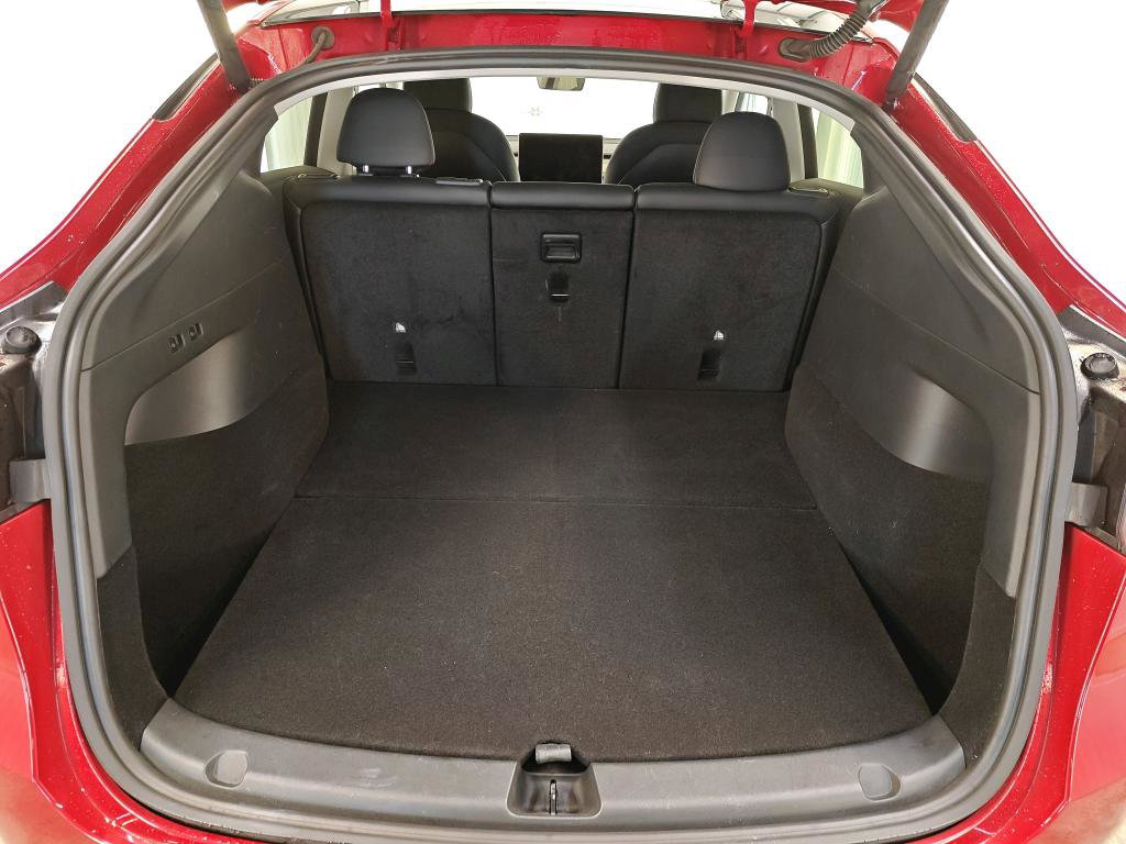 Tesla Model Y Long Range 351pk AWD 90,2 SoH [ TREKHAAK+AUTOPILOT+19 INCH+PREMIUM AUDIO ] 9
