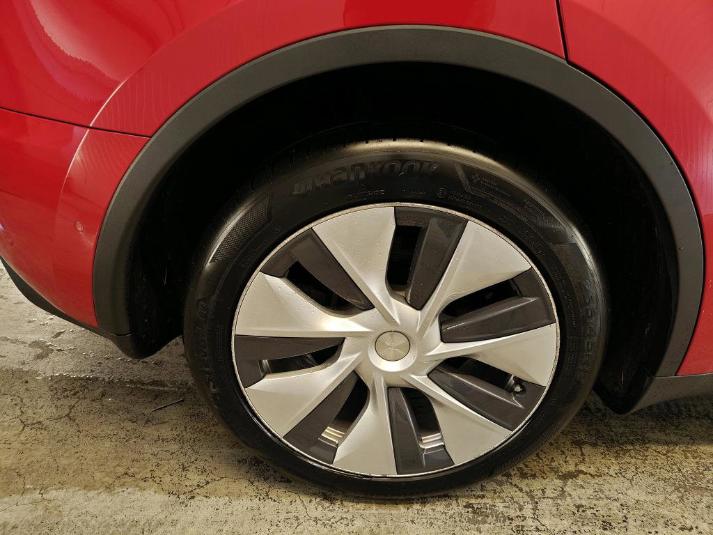 Tesla Model Y Long Range 351pk AWD 90,2 SoH [ TREKHAAK+AUTOPILOT+19 INCH+PREMIUM AUDIO ] 18