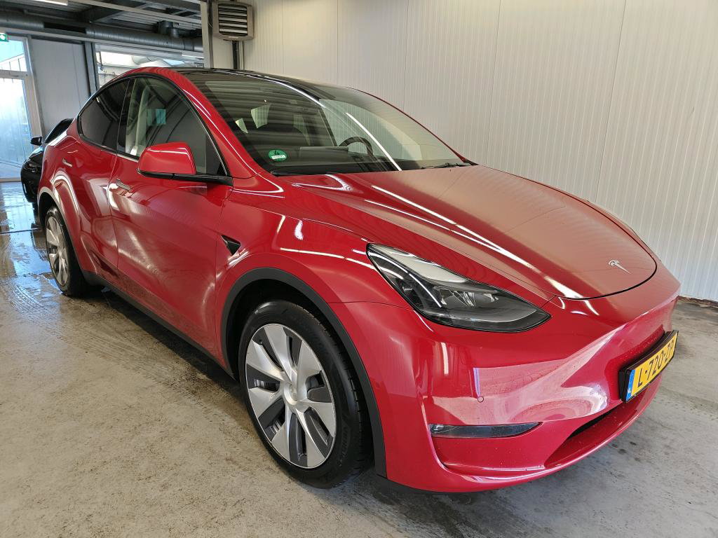 Tesla Model Y Long Range 351pk AWD 90,2 SoH [ TREKHAAK+AUTOPILOT+19 INCH+PREMIUM AUDIO ] 3