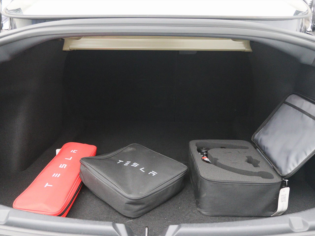 Tesla Model 3 Long-Range AWD 351pk 75 kWh UPGRADE 94% SoH [ TREKHAAK+WARMTEPOMP+AUTOPILOT ] 11