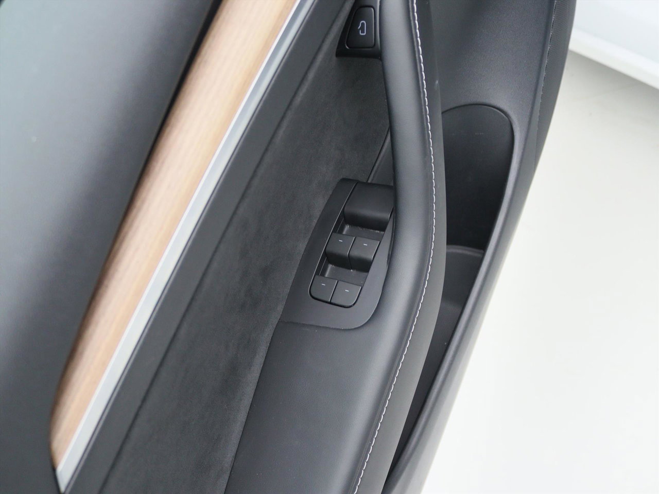 Tesla Model 3 Long-Range AWD 351pk 75 kWh UPGRADE 94.2% SoH [ ENHANCED AUTOPILOT+AMD RYZEN+WARMTEPOMP ] 24